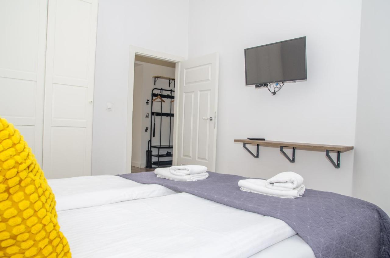 Inpoint Wielopole 32 Boutique Apartments Old Town&Kazimierz District Красков Екстериор снимка