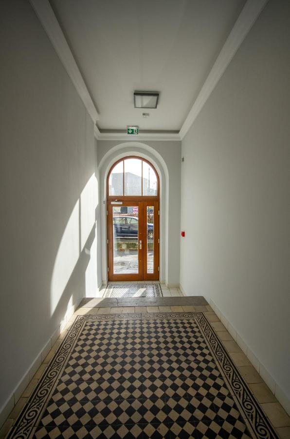 Inpoint Wielopole 32 Boutique Apartments Old Town&Kazimierz District Красков Екстериор снимка