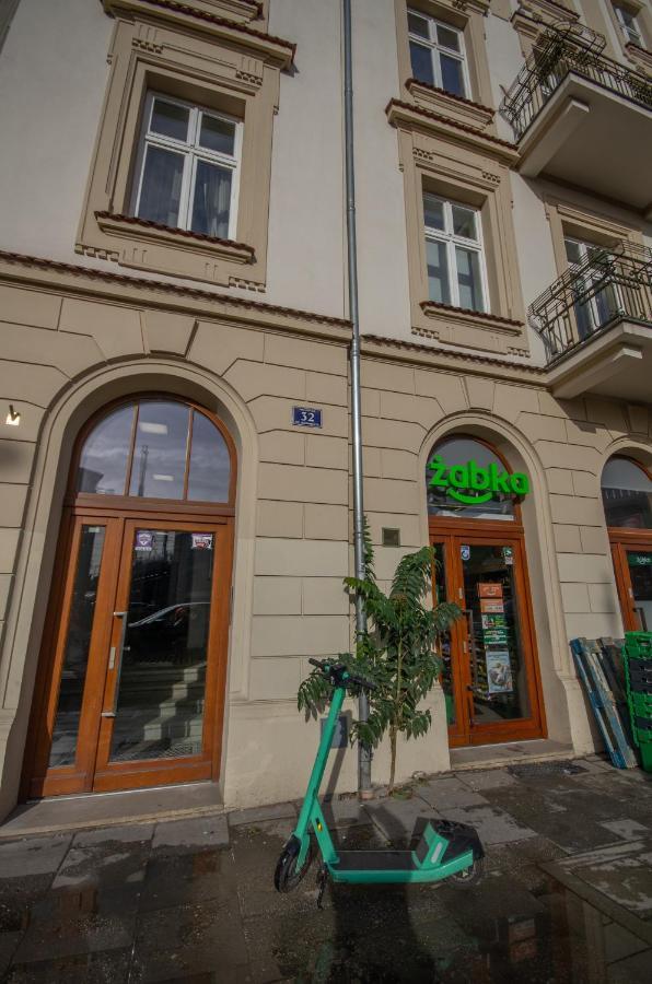 Inpoint Wielopole 32 Boutique Apartments Old Town&Kazimierz District Красков Екстериор снимка
