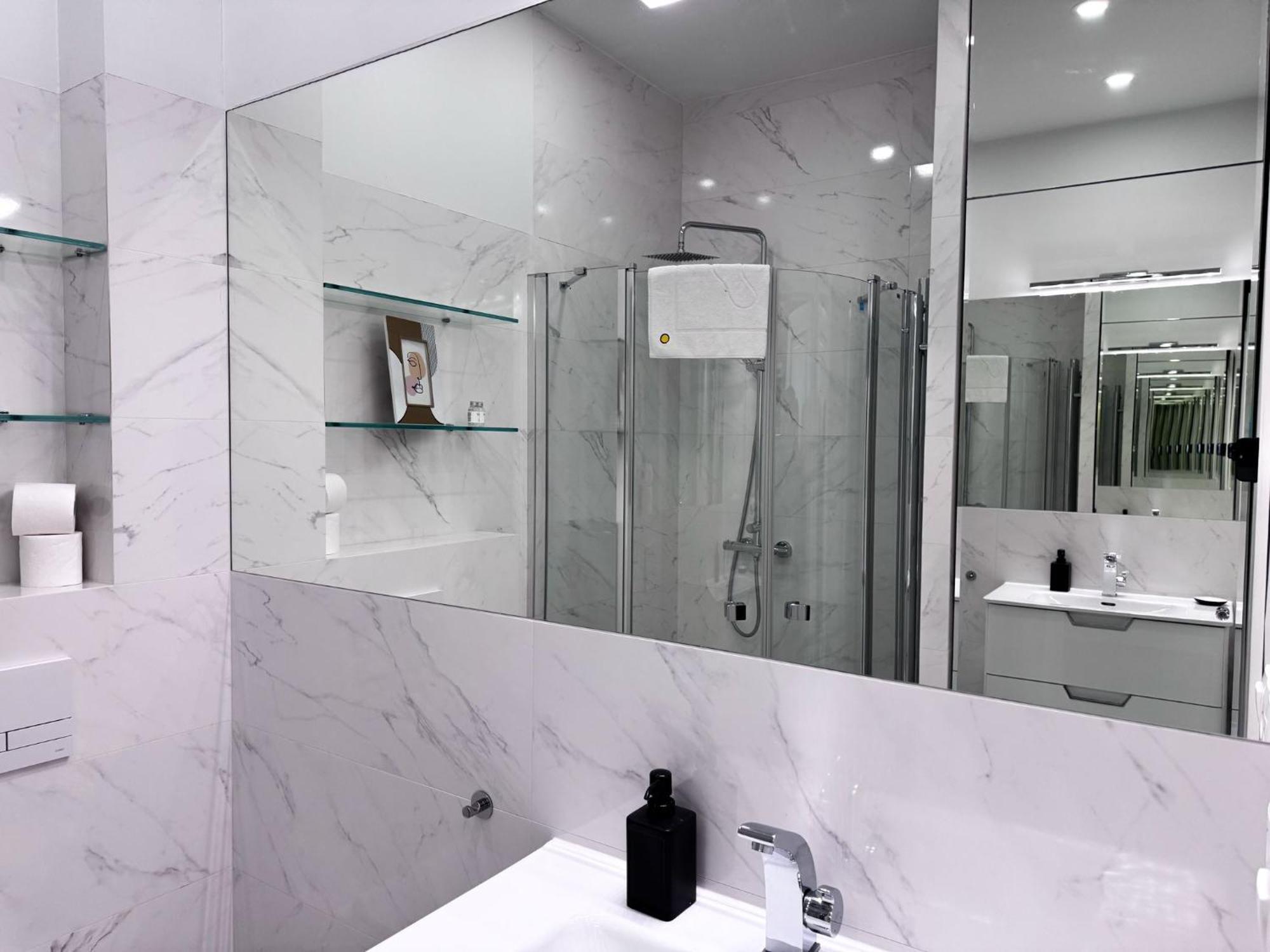Inpoint Wielopole 32 Boutique Apartments Old Town&Kazimierz District Красков Екстериор снимка